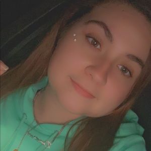 Meet your Posher, Cheyanne